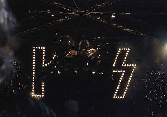 KISS