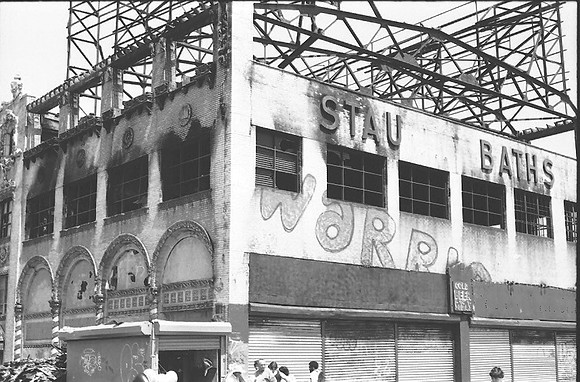 Stauch's Bath House , Boardwalk , July 1983