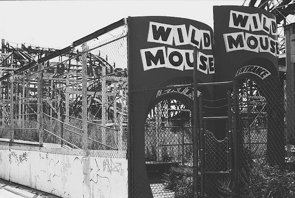 Wild Mouse ride, Kensington Walk & Bowery, July 1983