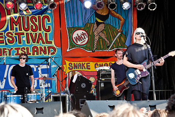The Raveonettes @ Coney Island Siren Music Festival 2009