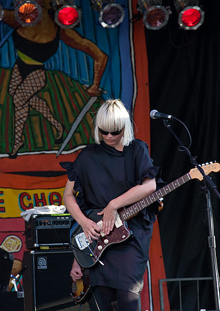 The Raveonettes @ Coney Island Siren Music Festival 2009