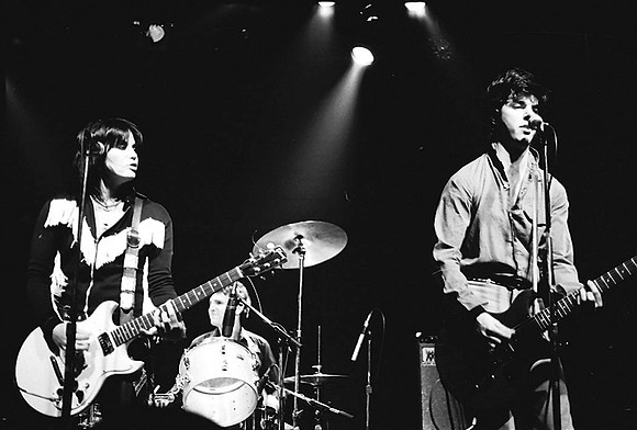 Joan Jett, Lee Crystal, Eric Amble - Joan Jett & The Blackhearts