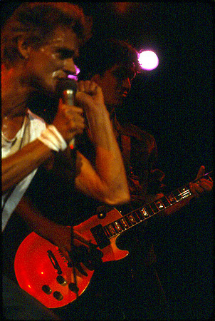Chequered Past - Michael Des Barres & Steve Jones