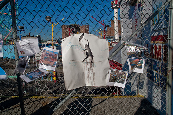 Astroland Shrine on New Year's Day 2009
